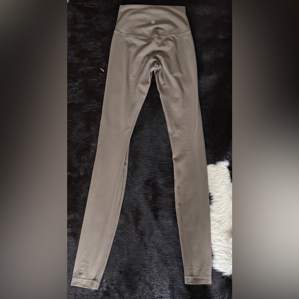 Women’s Lululemon Align Leggings